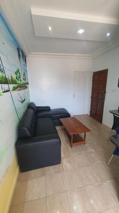 Bricos Appartement Sud Foire Dakar Exterior photo